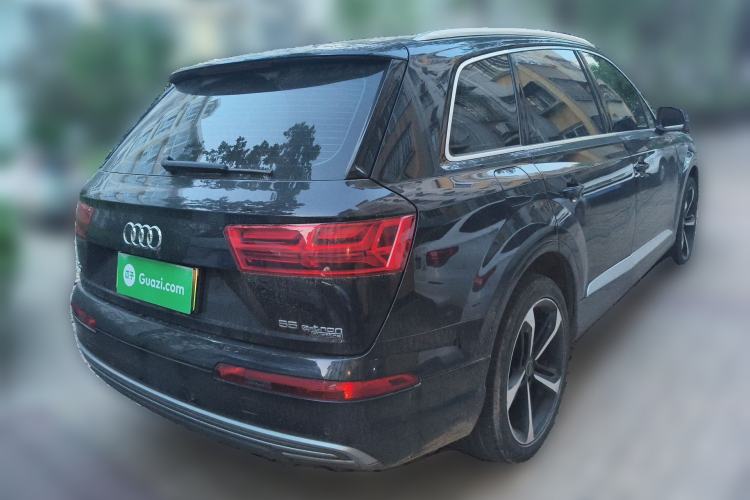 Used Audi Q7 New Energy 2019 55 e-tron Rear Right 45 Deg