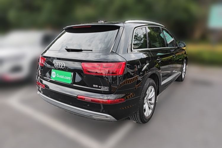 Used Audi Q7 New Energy 2019 55 e-tron Rear Right 45 Deg