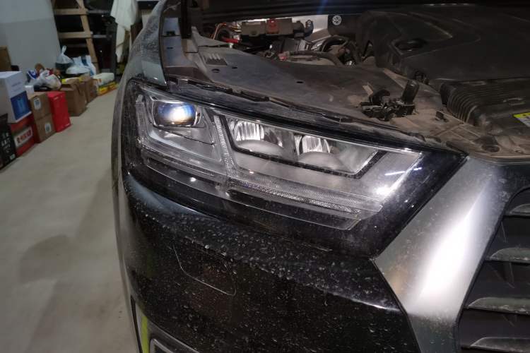 Used Audi Q7 New Energy 2019 55 e-tron Right Front Headlight