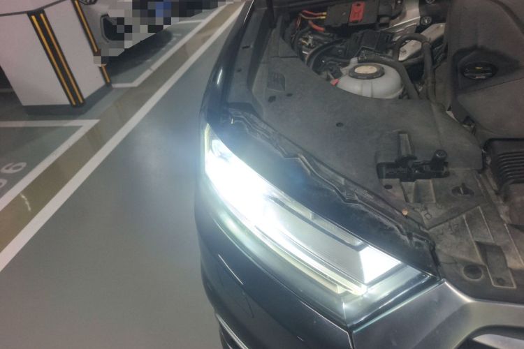 Used Audi Q7 New Energy 2019 55 e-tron Right Front Headlight