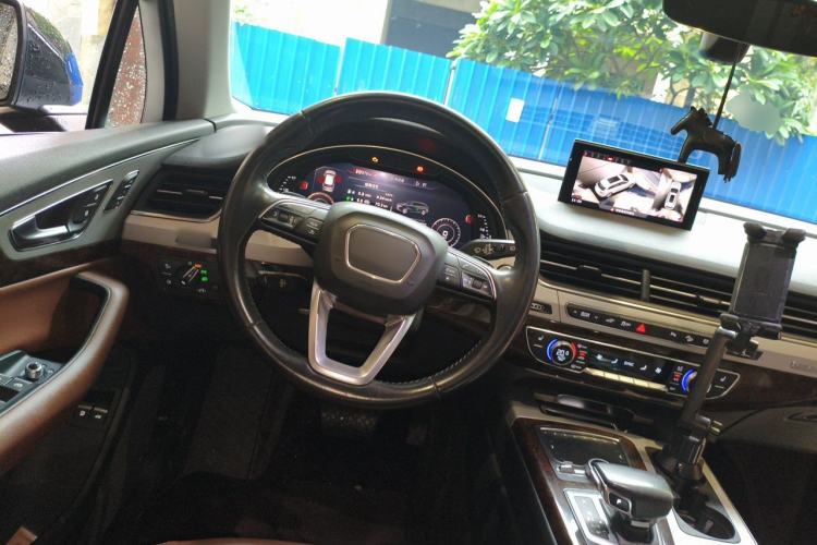 Used Audi Q7 New Energy 2019 55 e-tron Steering Wheel
