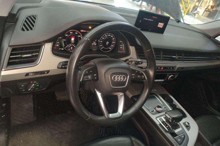 Used Audi Q7 New Energy 2019 55 e-tron Steering Wheel