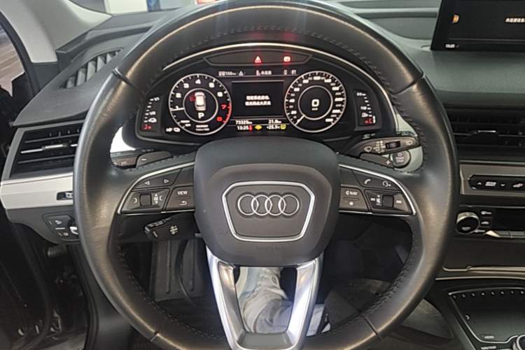Used Audi Q7 New Energy 2019 55 e-tron Steering Wheel