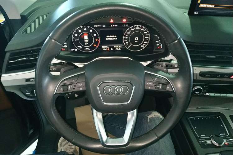 Used Audi Q7 New Energy 2019 55 e-tron Steering Wheel