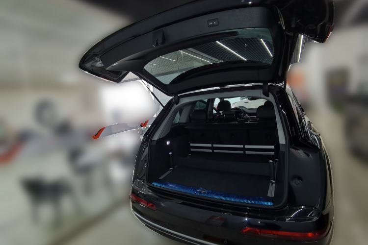 Used Audi Q7 New Energy 2019 55 e-tron Trunk