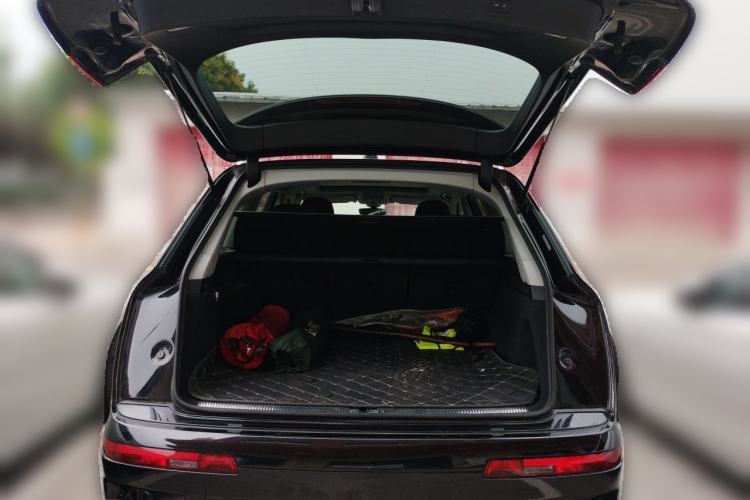 Used Audi Q7 New Energy 2019 55 e-tron Trunk