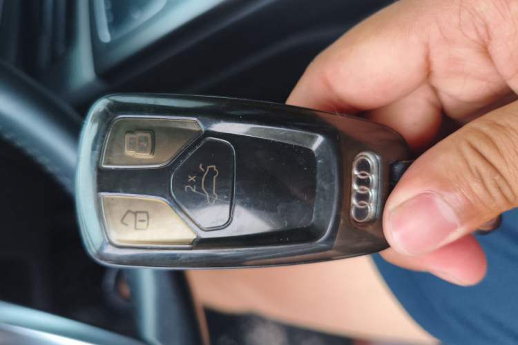 Used Audi Q7 New Energy 2019 55 e-tron Vehicle Key