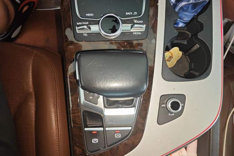 Used Audi Q7 New Energy 2019 55 e-tron Gear Lever