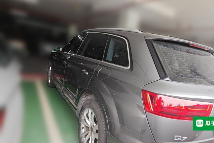 Used Audi Q7 New Energy 2019 55 e-tron Rear Left 45 Deg