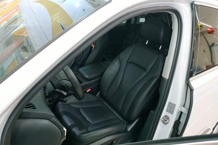 Used Audi Q7 New Energy 2019 55 e-tron Left Front Seat