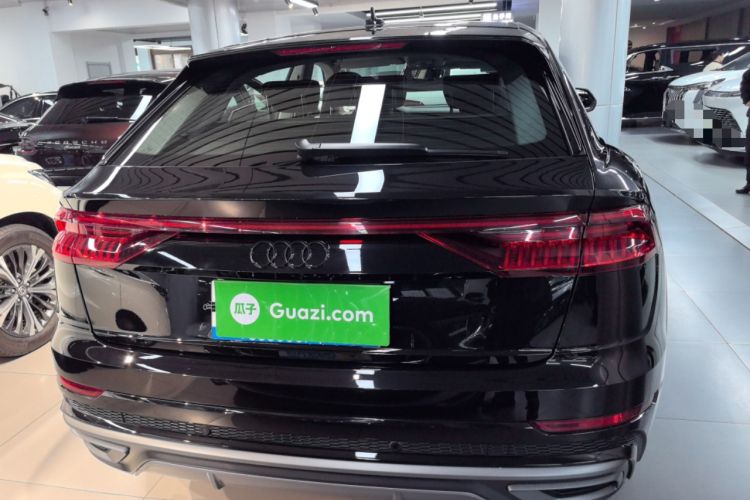 Used Audi Q8 2022 55 TFSI Luxury Dynamic Edition Exterior 4