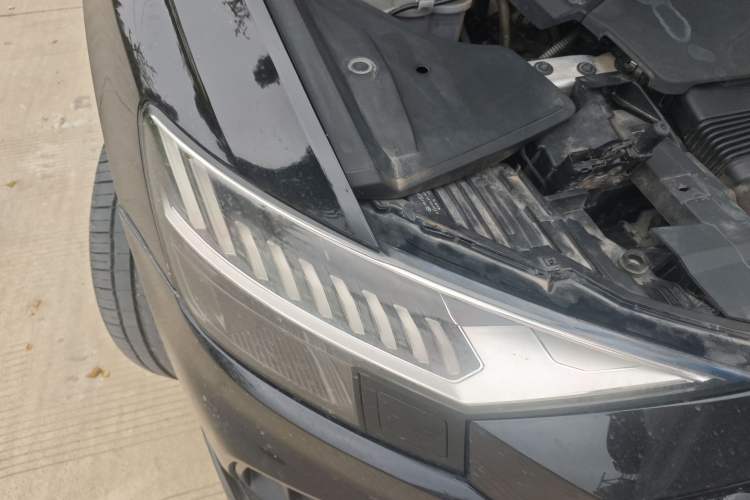 Used Audi Q8 2021 55 TFSI Prestige Dynamic Edition Right Front Headlight