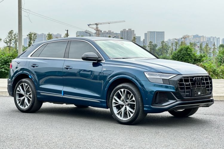Used Audi Q8 2021 55 TFSI Luxury Dynamic Edition Exterior 5