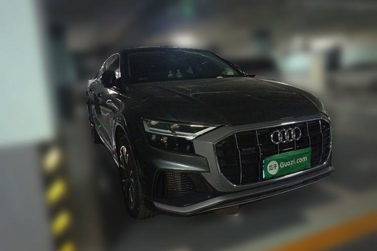 Used Audi Q8 2021 55 TFSI Luxury Dynamic Edition Front Right 45 Deg