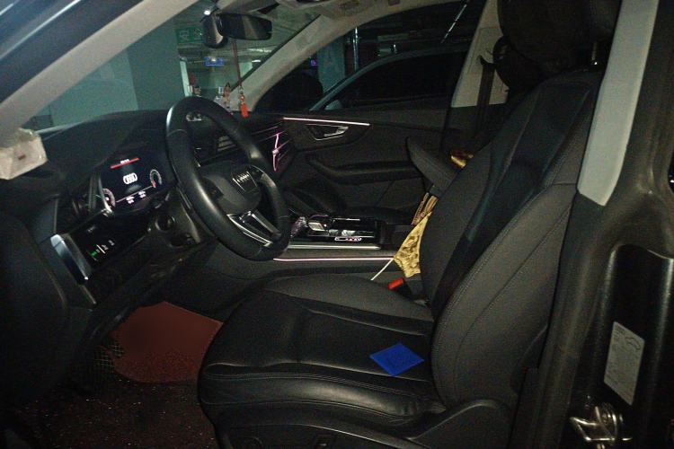 Used Audi Q8 2021 55 TFSI Luxury Dynamic Edition Left Front Seat