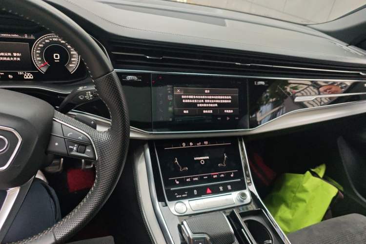 Used Audi Q8 2019 55 TFSI Prestige Dynamic Edition Audio And AC Panel
