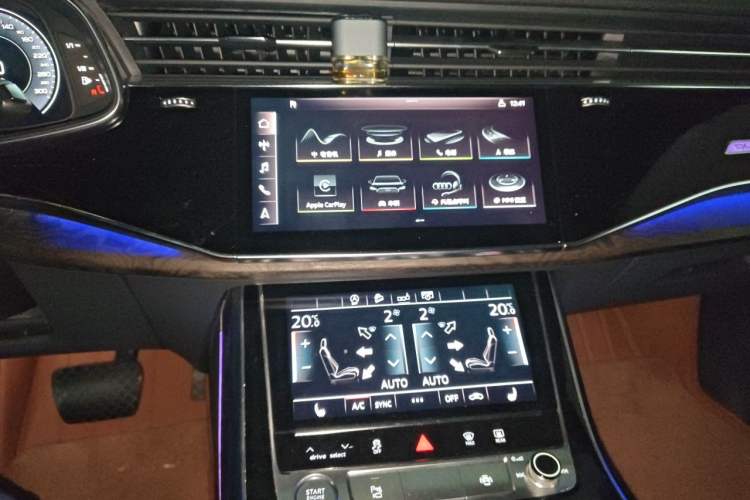 Used Audi Q8 2019 45 TFSI Luxury Prestige Edition Audio And AC Panel
