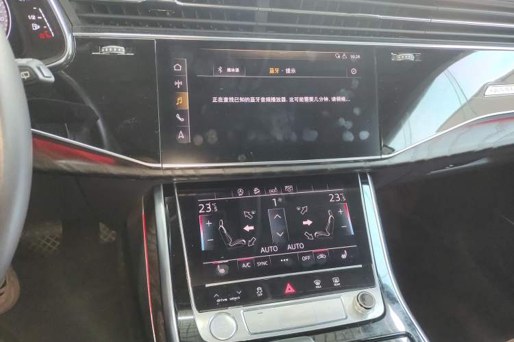 Used Audi Q8 2019 55 TFSI Luxury Dynamic Model Audio And AC Panel