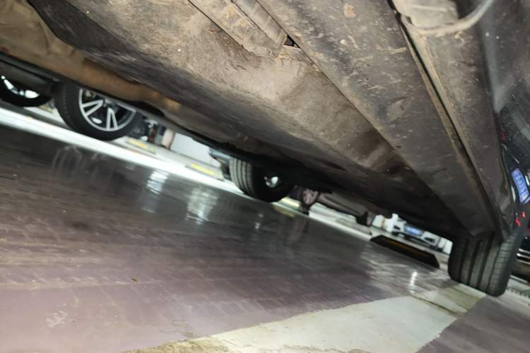 Used Audi Q8 2019 55 TFSI Luxury Dynamic Model Chassis Front Left