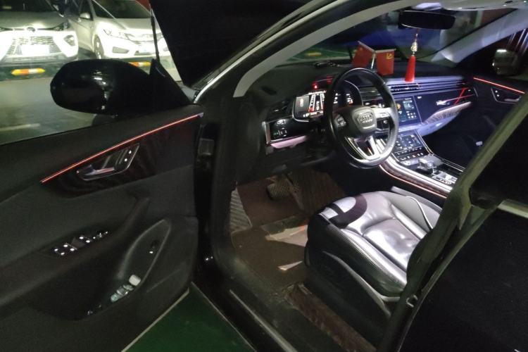 Used Audi Q8 2019 45 TFSI Luxury Prestige Edition Driver Seat