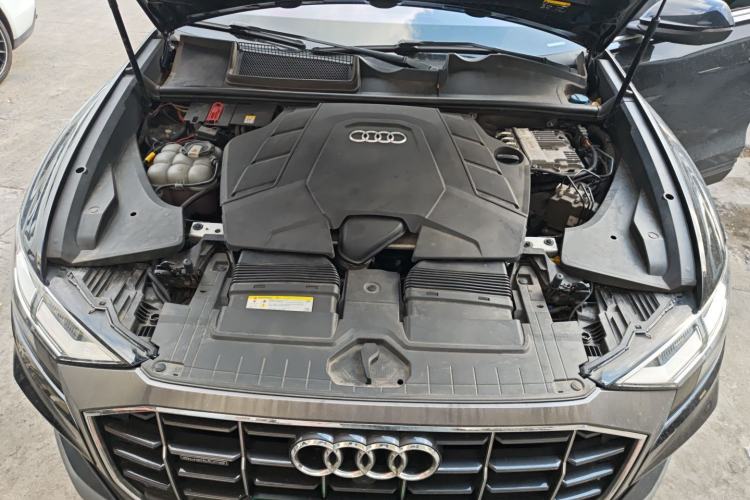 Used Audi Q8 2019 55 TFSI Luxury Dynamic Model Engine Bay