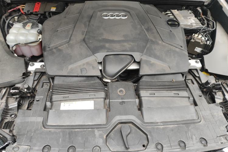 Used Audi Q8 2019 55 TFSI Prestige Dynamic Edition Engine Bay