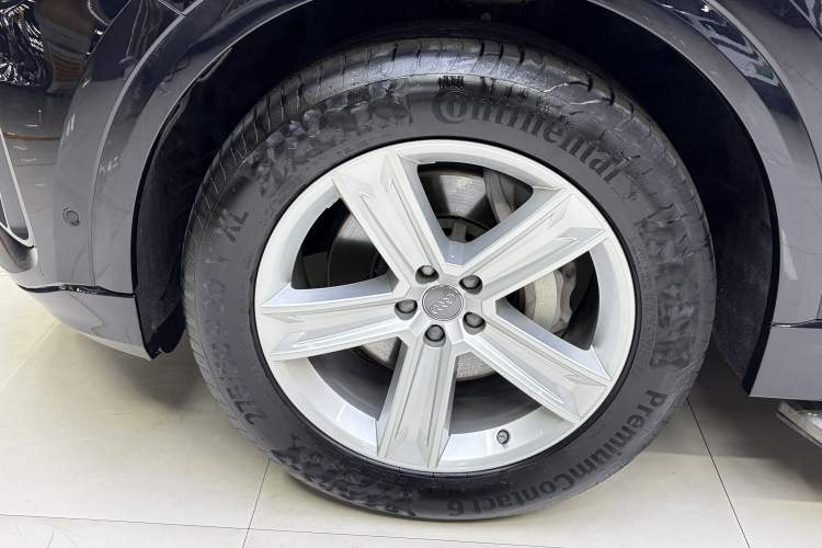 Used Audi Q8 2019 45 TFSI Luxury Prestige Edition Exterior 1