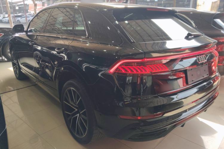 Used Audi Q8 2019 55 TFSI Luxury Dynamic Model Exterior 2