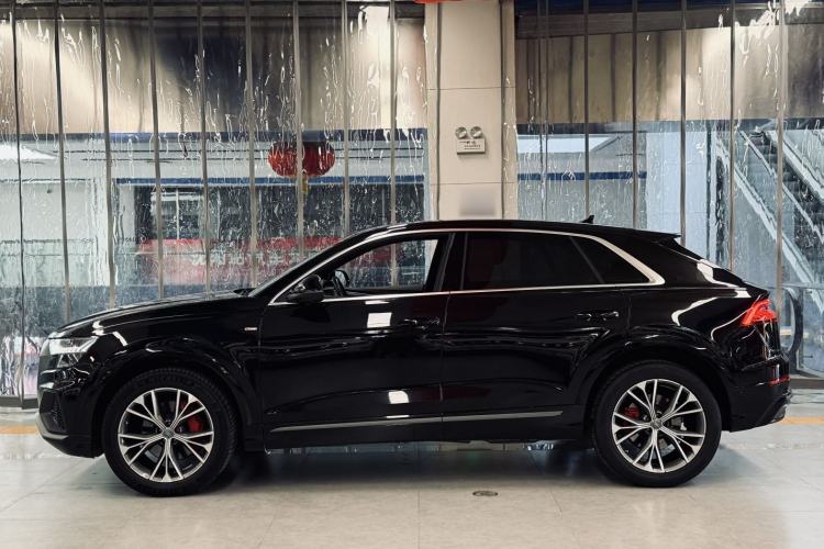 Used Audi Q8 2019 55 TFSI Prestige Dynamic Edition Exterior 2