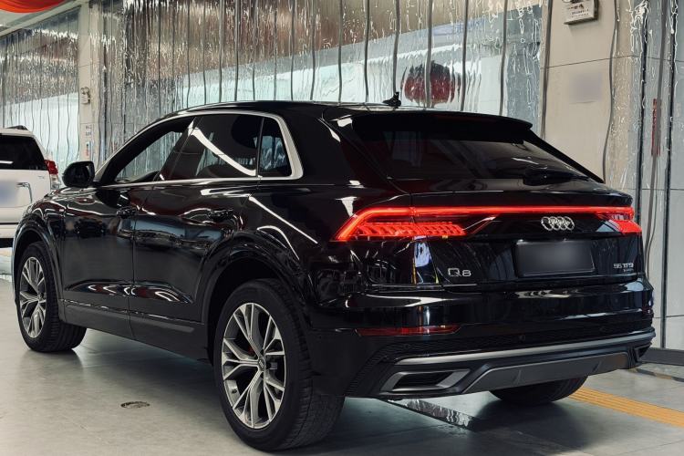 Used Audi Q8 2019 55 TFSI Prestige Dynamic Edition Exterior 3