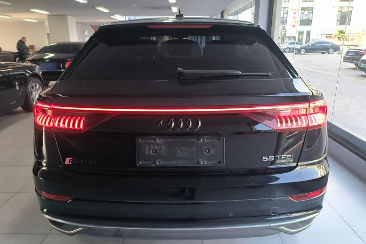 Used Audi Q8 2019 45 TFSI Luxury Prestige Edition Exterior 4
