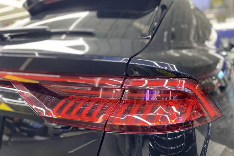 Used Audi Q8 2019 55 TFSI Prestige Dynamic Edition Exterior 5