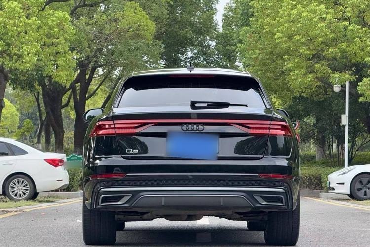 Used Audi Q8 2019 55 TFSI Luxury Dynamic Model Exterior 5