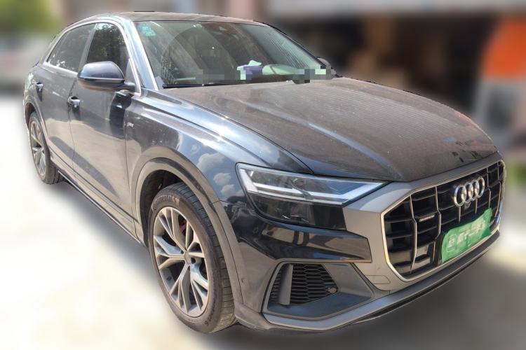 Used Audi Q8 2019 55 TFSI Luxury Dynamic Model Front Right 45 Deg