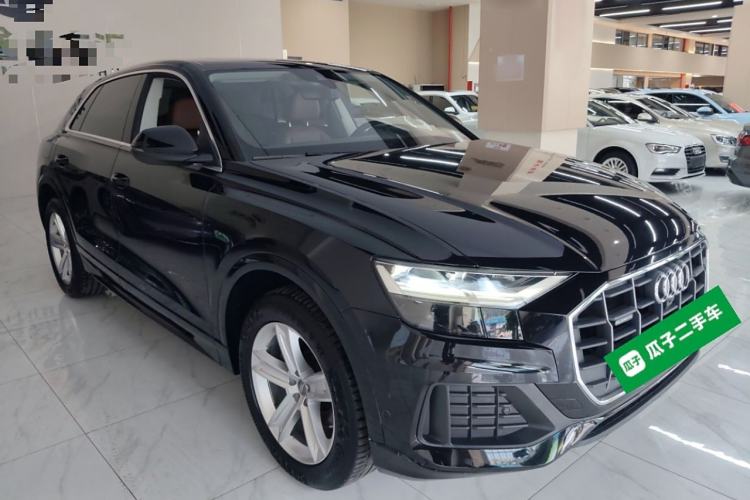 Used Audi Q8 2019 45 TFSI Luxury Prestige Edition Front Right 45 Deg