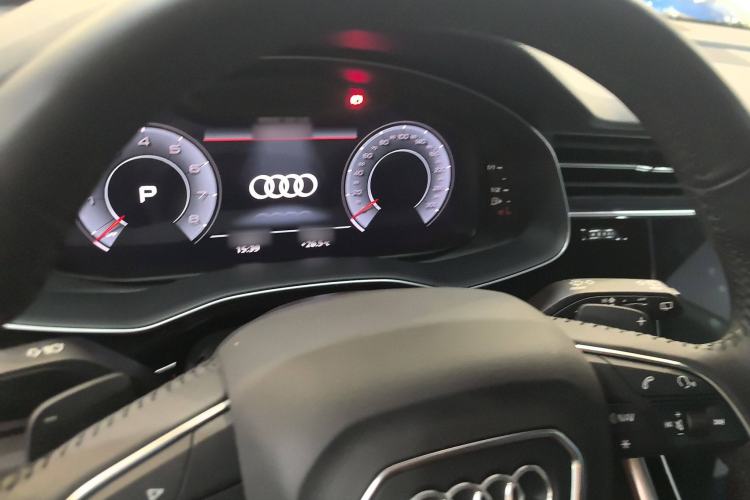 Used Audi Q8 2019 55 TFSI Luxury Dynamic Model Instrument Cluster