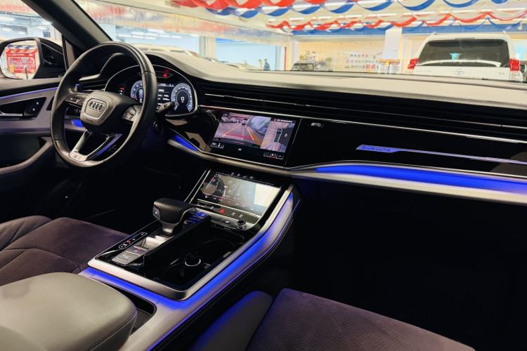 Used Audi Q8 2019 55 TFSI Prestige Dynamic Edition Interior 1