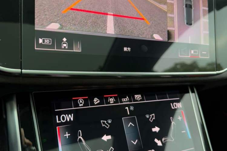 Used Audi Q8 2019 55 TFSI Luxury Dynamic Model Interior 2