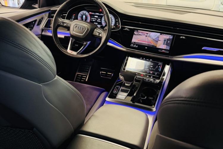 Used Audi Q8 2019 55 TFSI Prestige Dynamic Edition Interior 7