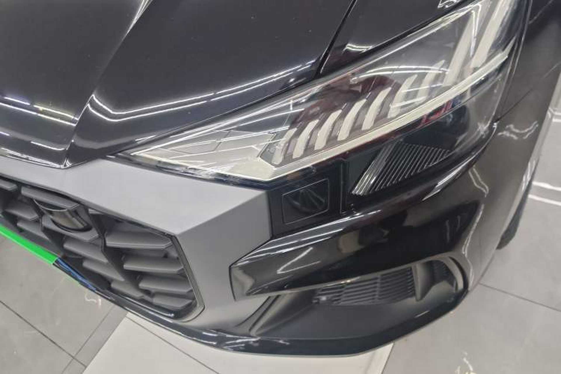 Used Audi Q8 2019 55 TFSI Prestige Dynamic Edition Left Front Headlight