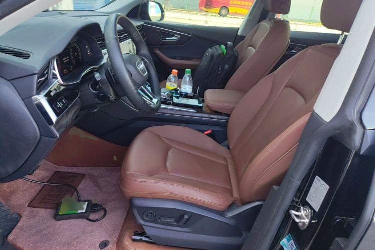 Used Audi Q8 2019 55 TFSI Luxury Dynamic Model Left Front Seat