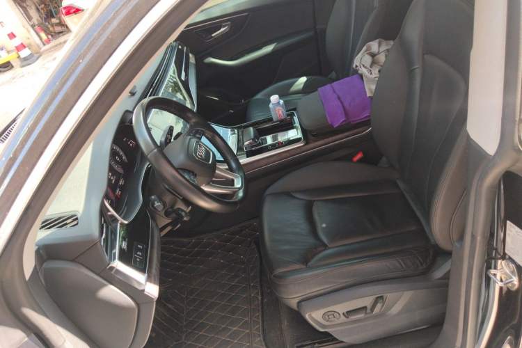Used Audi Q8 2019 55 TFSI Luxury Dynamic Model Left Front Seat