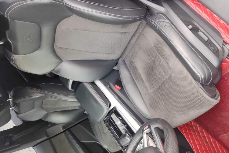 Used Audi Q8 2019 55 TFSI Prestige Dynamic Edition Left Front Seat