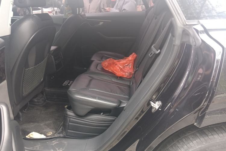 Used Audi Q8 2019 45 TFSI Luxury Prestige Edition Left Rear Seat