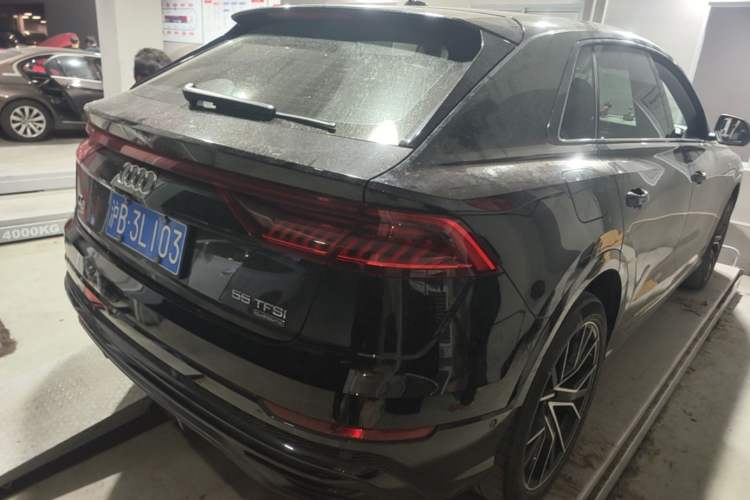 Used Audi Q8 2019 55 TFSI Prestige Dynamic Edition Rear Right 45 Deg