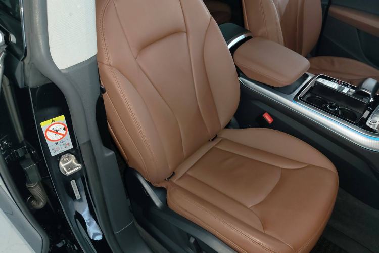 Used Audi Q8 2019 45 TFSI Luxury Prestige Edition Right Front Seat