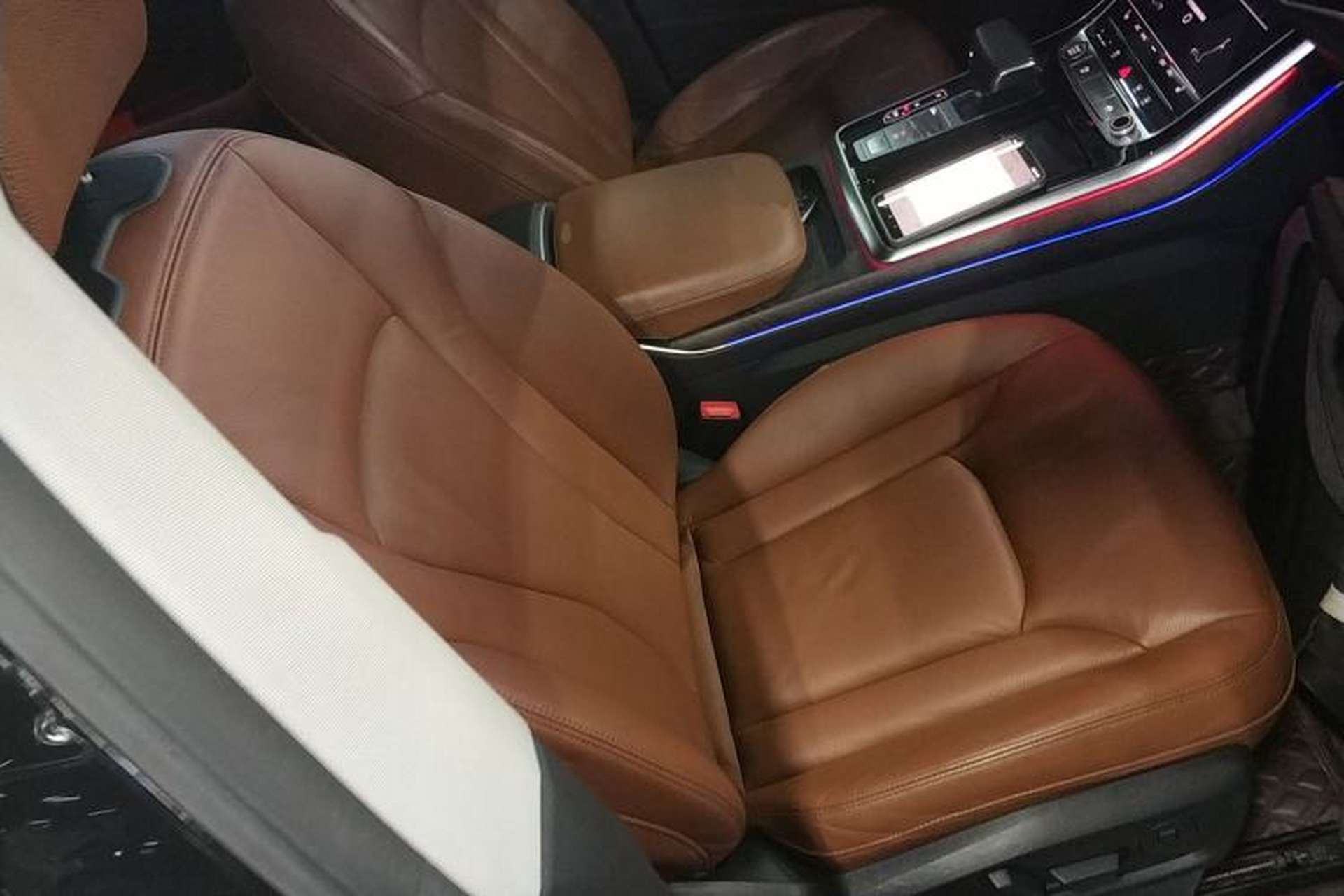 Used Audi Q8 2019 45 TFSI Prestige Dynamic Edition Right Front Seat