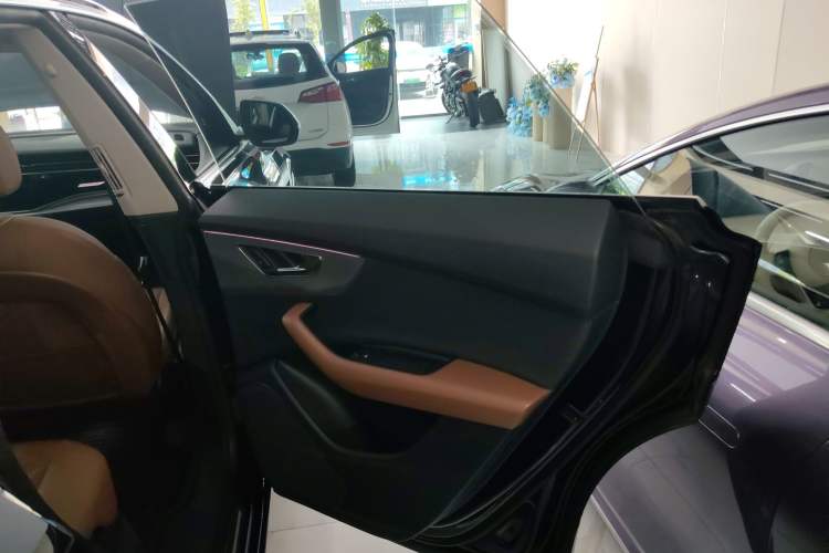 Used Audi Q8 2019 45 TFSI Luxury Prestige Edition Right Rear Door Interior