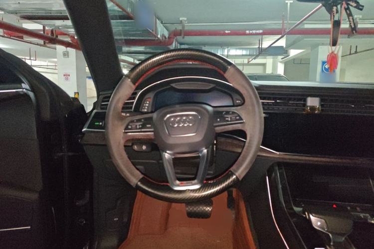 Used Audi Q8 2019 45 TFSI Luxury Prestige Edition Steering Wheel