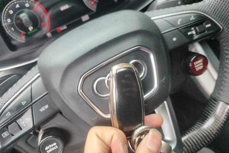 Used Audi Q8 2019 55 TFSI Prestige Dynamic Edition Vehicle Key